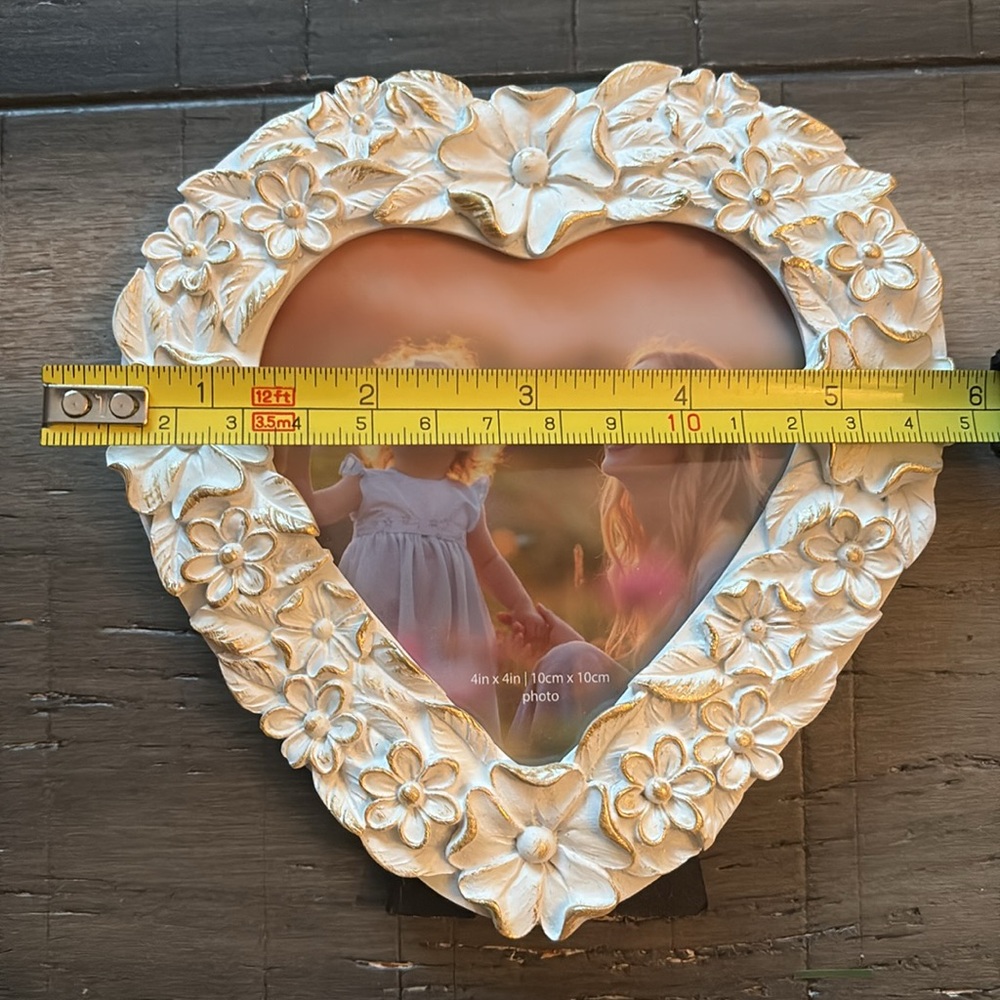 New - Isaac Jacobs Heart Frame